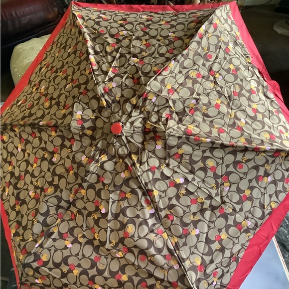 Authentic coach signature monogram cherries print mini umbrella - Picture 1 of 10